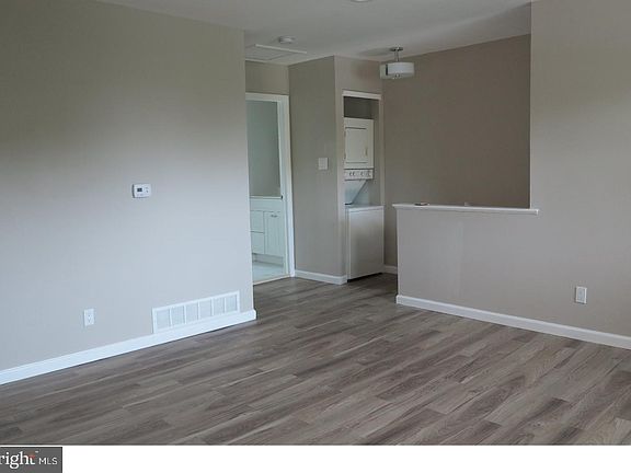 4th image of 164 Eaves Mill Rd