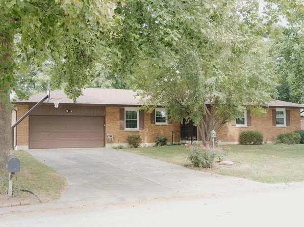 3025 Lantern Ln, Quincy, IL 62301