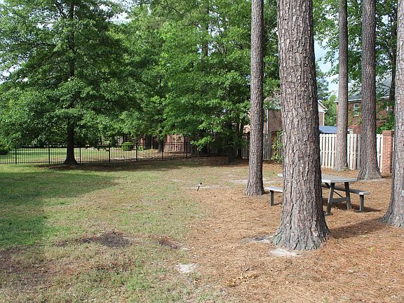 3rd image of 2632 Thorngrove Ct