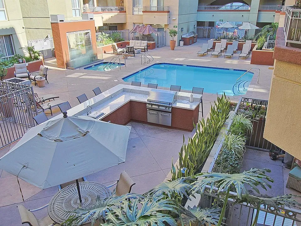 1501 Front St #335