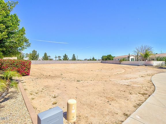 5th image of 950 E KAIBAB Place #2