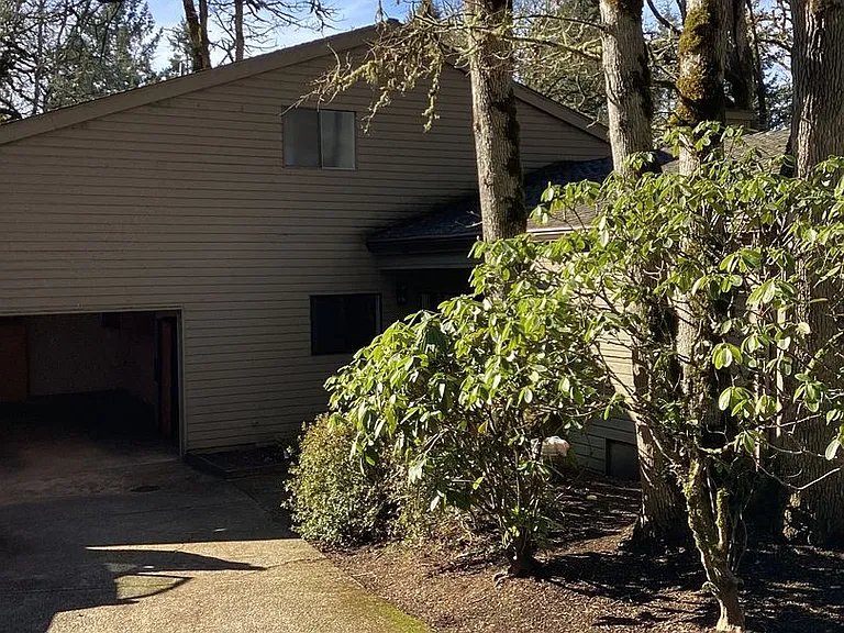 4007 SW Fairhaven Ct — Photo 2