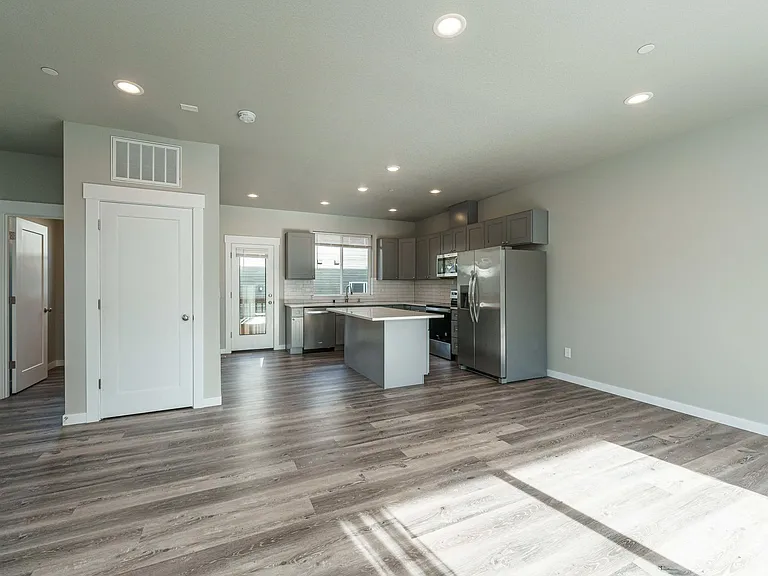 804 NW 7th Ave — Photo 6