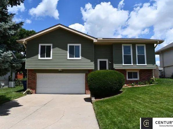 13424 Gertrude St, Omaha, NE 68138