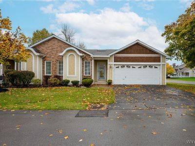 12 Spicebush Ln, Williamsville, NY, 14221