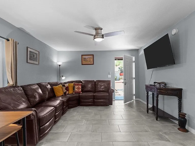 496 W Mohave St #1 — Photo 4