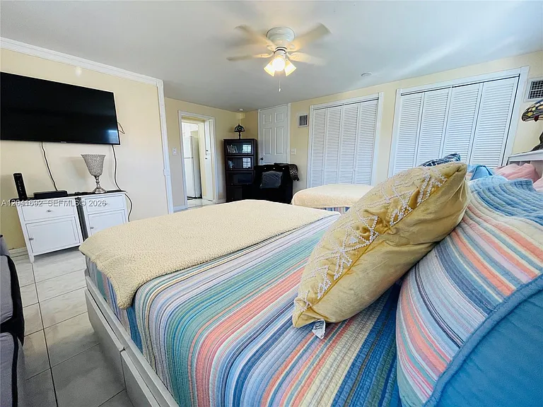 6118 Mayo St #2 — Photo 11