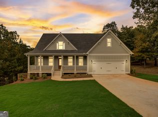 23 Blandwood Dr, Cartersville, GA 30120
