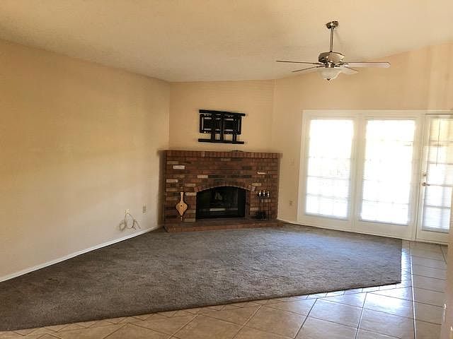 2nd image of 626 E Campo Bello Dr