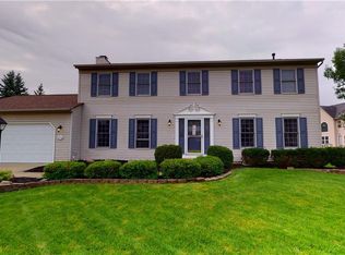 3200 Winsted Dr, Brunswick, OH 44212
