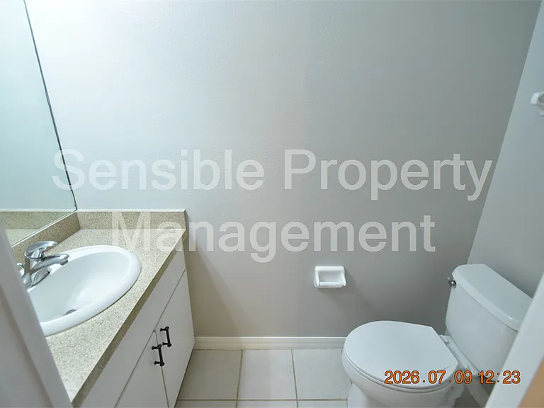 13121 Kings Crossing Dr — Photo 7