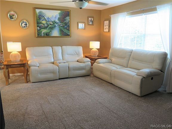 4th image of 1579 W Skyline Dr