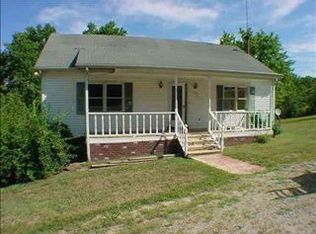 564 Greencastle Rd, Bowling Green, KY 42101