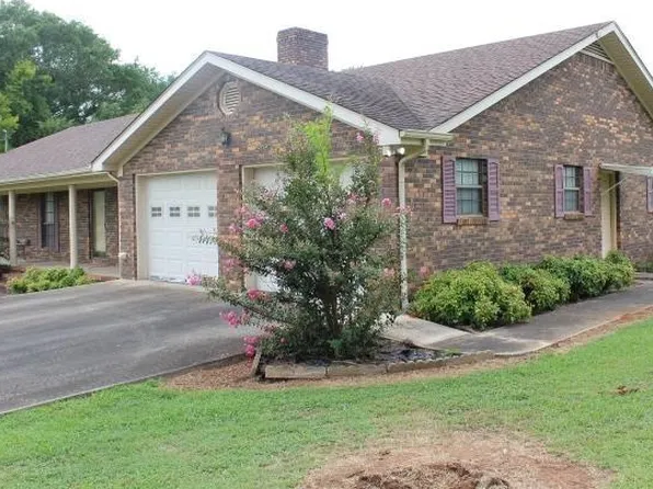 1955 Baker Ln, Tuscumbia, AL 35674