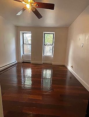 4th image of 302 Alexander Ave #1C