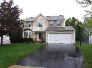 43083 Weatherwood Dr, Ashburn, VA 20147