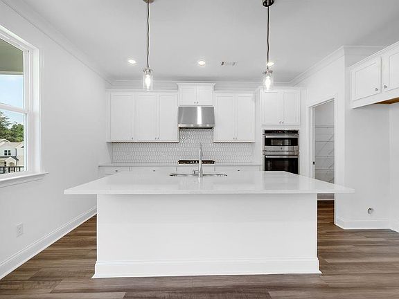6th image of this home