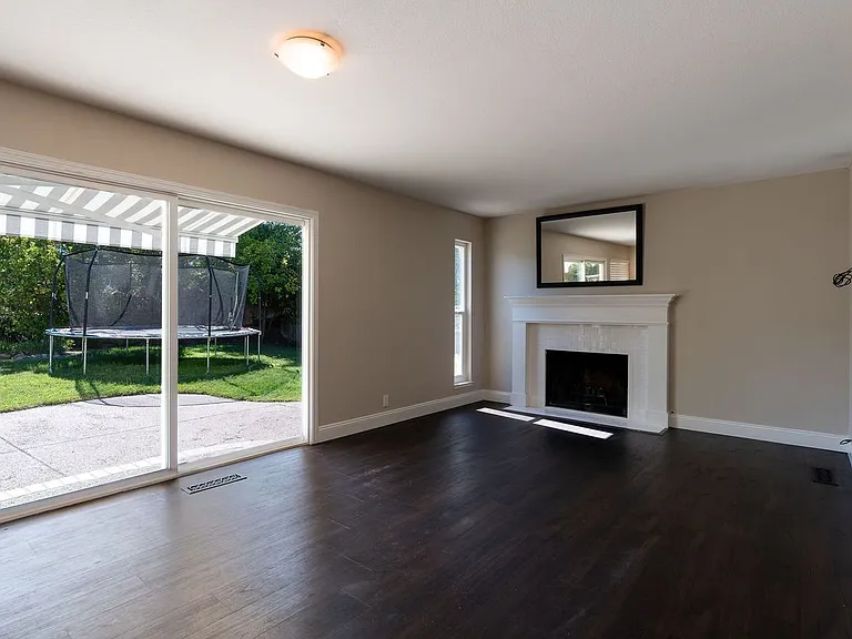 1359 Shade Oak Ln — Photo 5