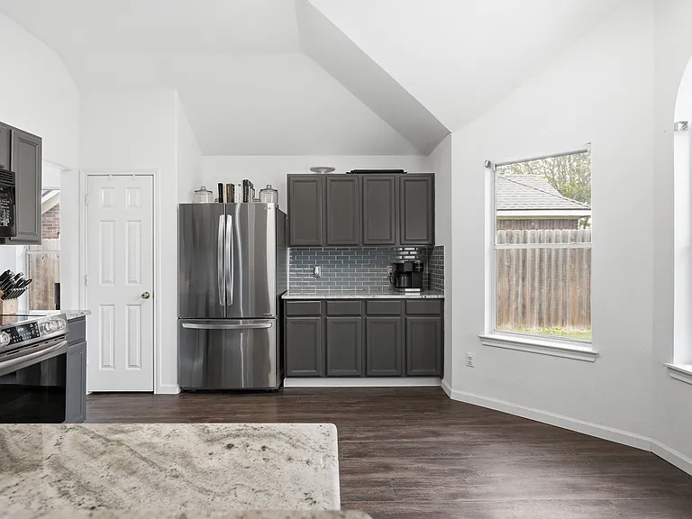 7218 Gingerberry Dr — Photo 8