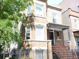 1942 N Fairfield Ave #1, Chicago, IL 60647