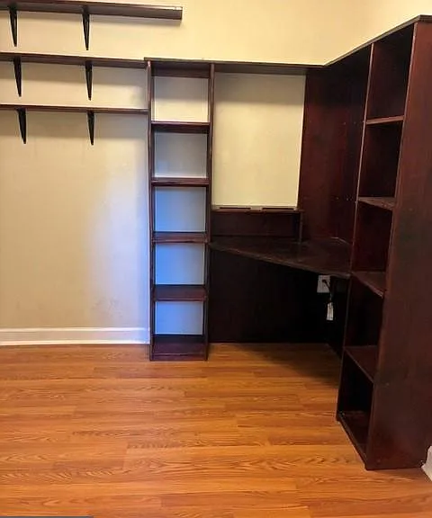 22240 Hawthorne Way — Photo 23