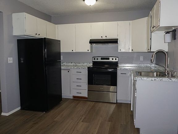 2nd image of 300 S 26th St #7