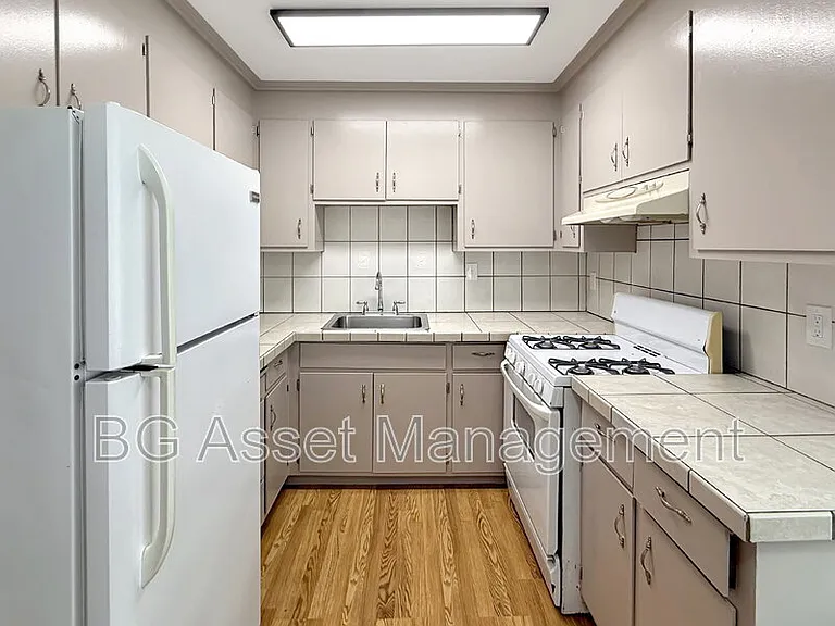 1610 Sanford Ave #3 — Photo 8