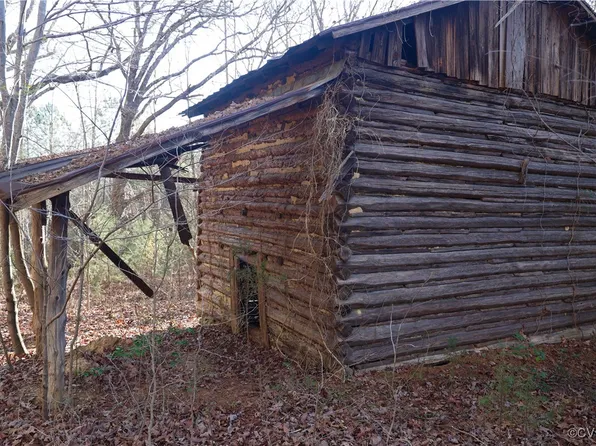 2524 Hayes Mill Rd #4, Boydton, VA 23917