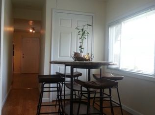 36 Vermont Ave, Troy, MI 48083