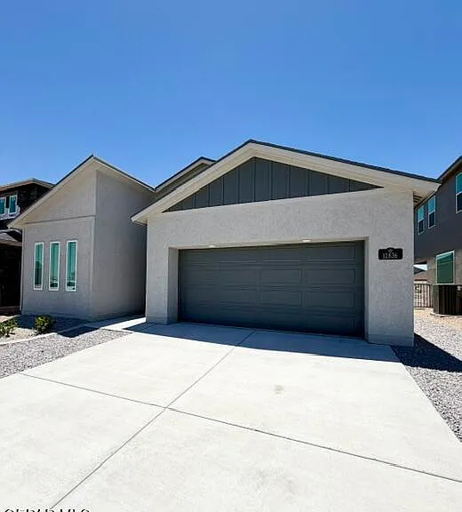 12836 Carefree Ave — Photo 2