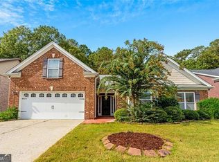 999 Simonton Glen Dr, Lawrenceville, GA 30045