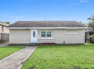 5823 Debore Dr, New Orleans, LA 70126