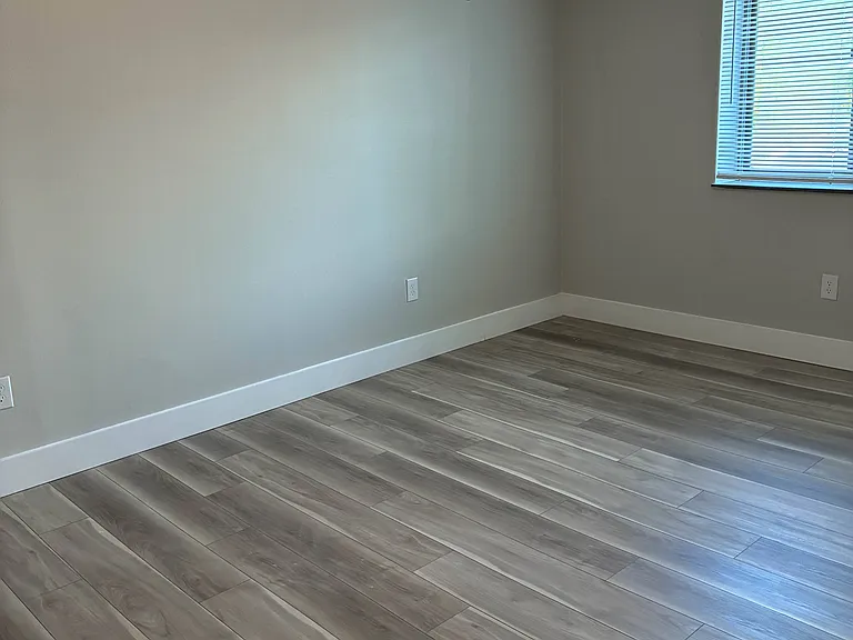 Trenton Place Apartments — Photo 13