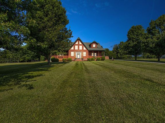 3rd image of 3270 Osborne Rd