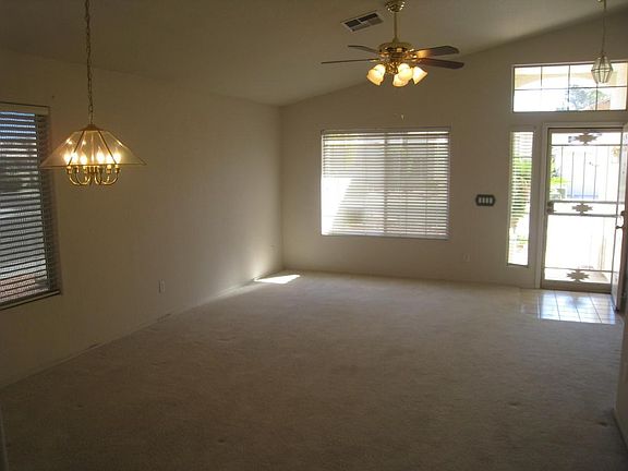 4th image of 126 W Helena Dr