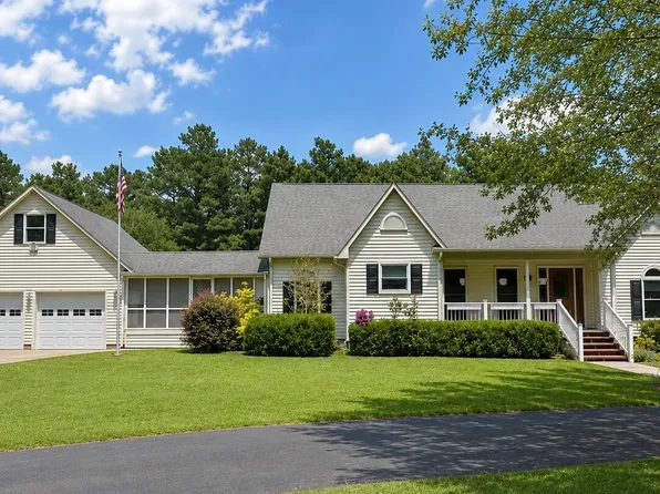 2150 Old Airport Road, New Bern, NC 28562