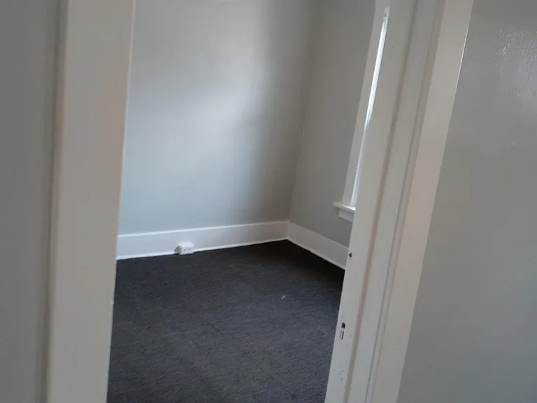 4339 N Josephine St — Photo 4