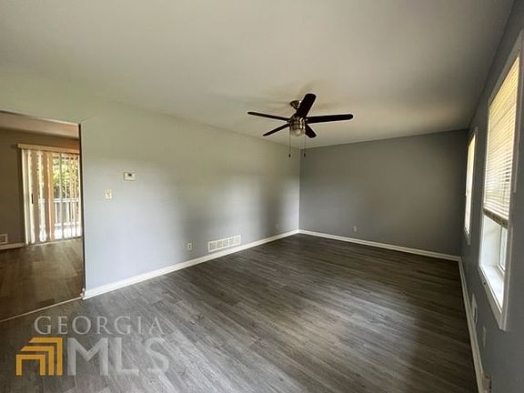 4th image of 1178 Tamarack Trl