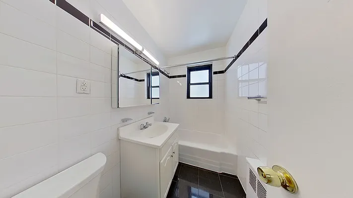 Rented by Compass | media 19