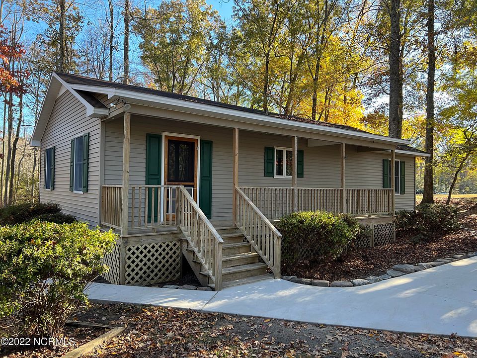 1st image of 608 Gaston Dr