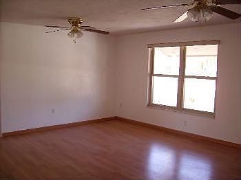 4th image of 2680 Parker Ave