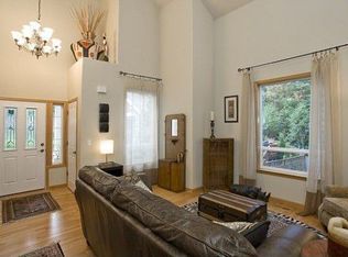 11571 SW Elton Ct, Tigard, OR 97223
