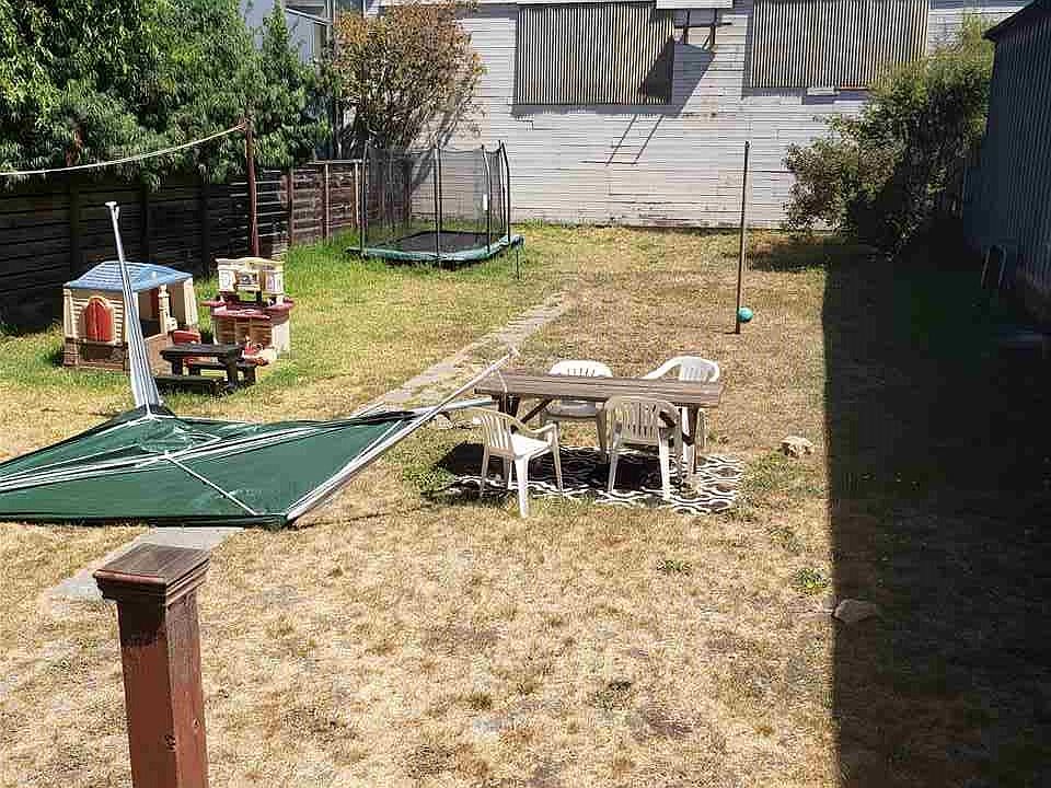 2nd image of 2421 5th St