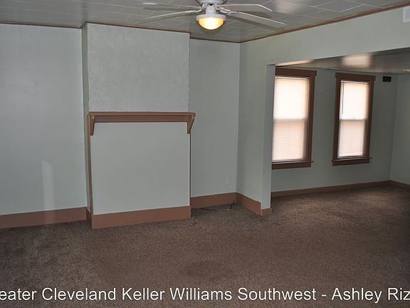 2nd image of 3621 W 49th St