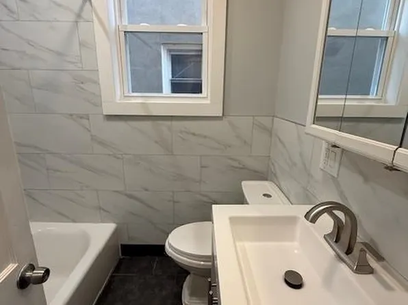 621 Columbia Avenue image 8 of 9