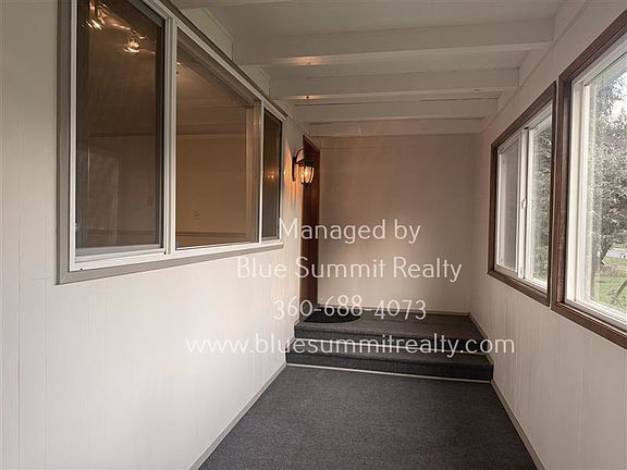 3rd image of 4812 21st Ave SE