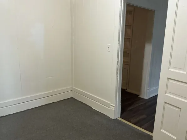 1959 S 19th St, Milwaukee, WI 53204