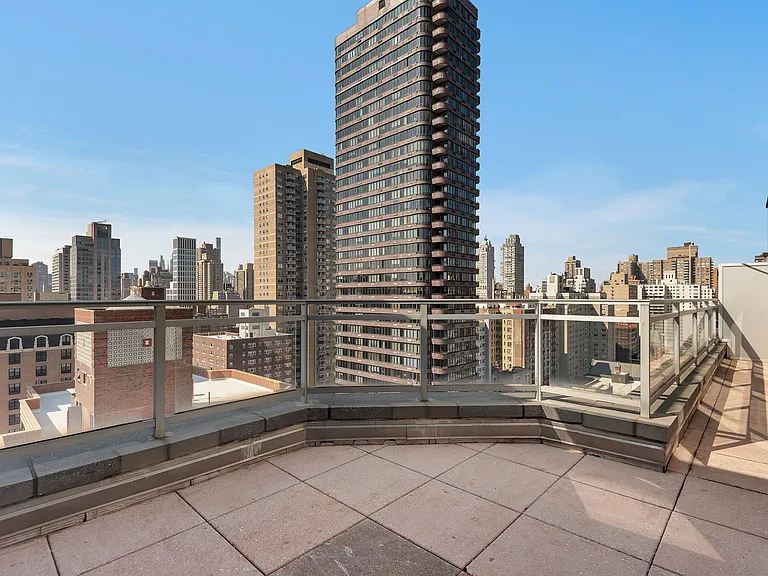 501 E 87th St #PENTHOUSE — Photo 15