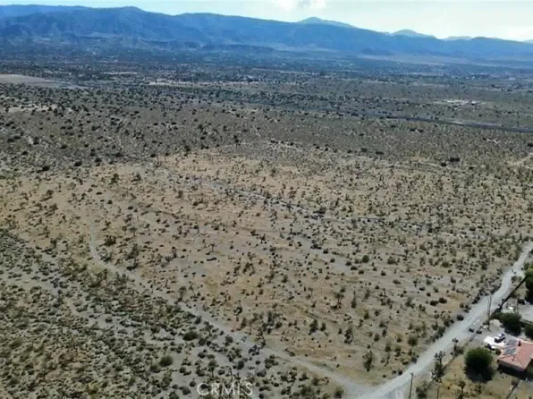 2525 Goss Rd, Pinon Hills, CA 92372