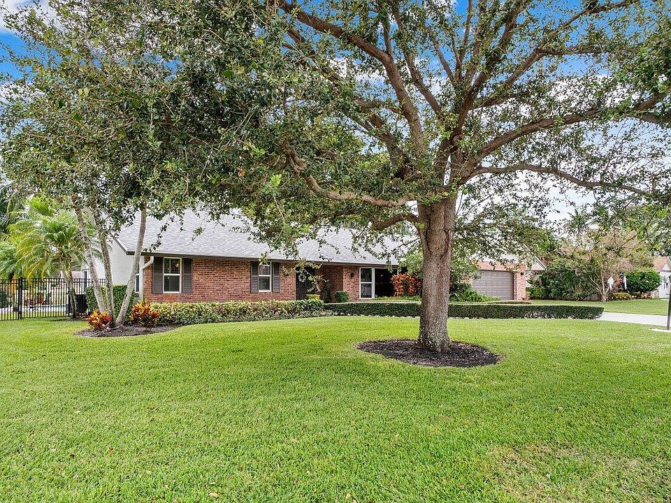 1st image of 4300 Juniper Ter